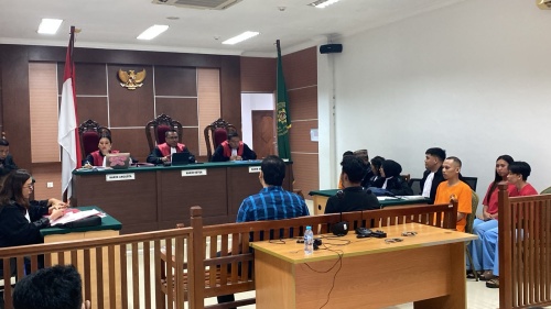 Saksi BNN Ungkap Peredaran Narkotika di KTV Batam Center dalam Sidang Terdakwa Ririn